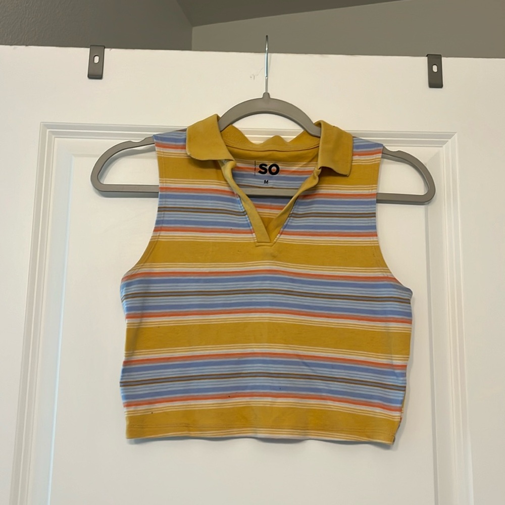 collared tank top🫶